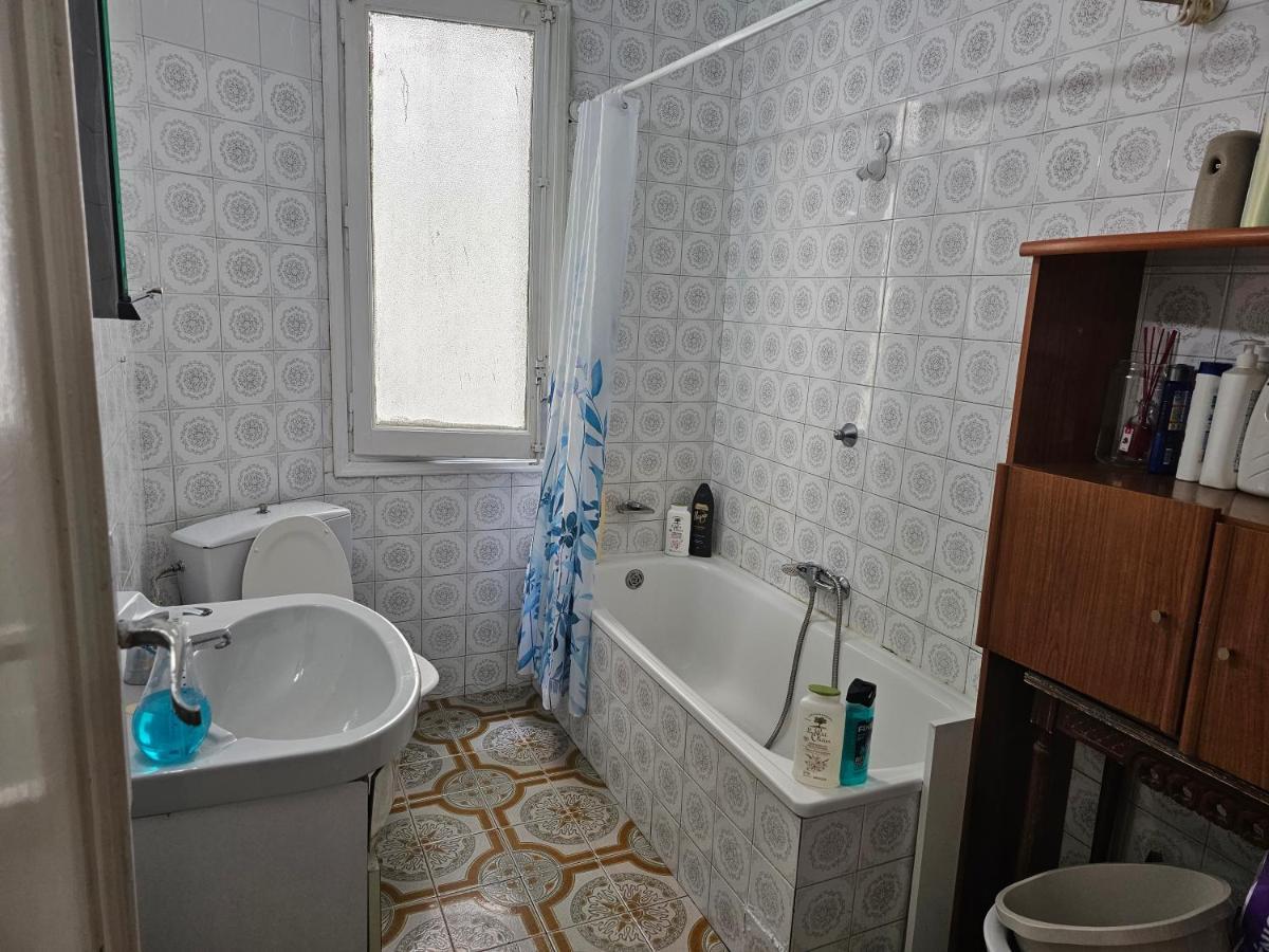 Centrica Habitacion Bed & Breakfast Madrid Luaran gambar