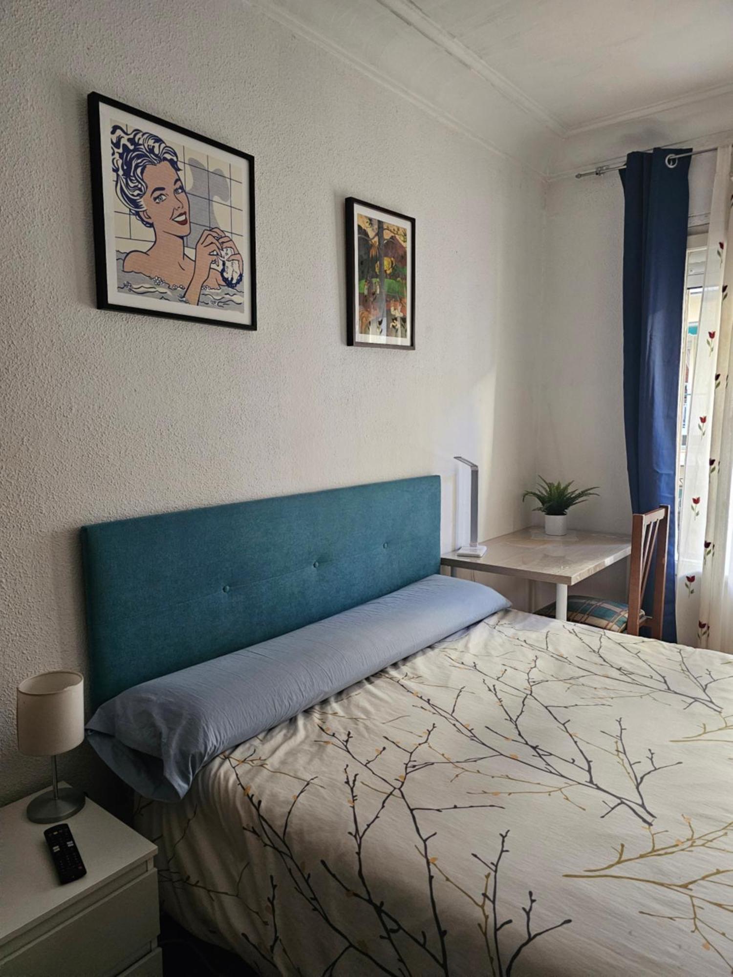 Centrica Habitacion Bed & Breakfast Madrid Luaran gambar